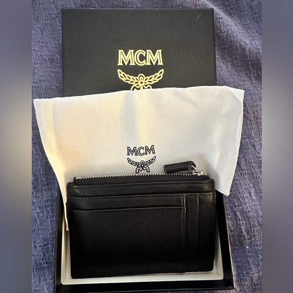 Men’s MCM Zip Wallet NIB